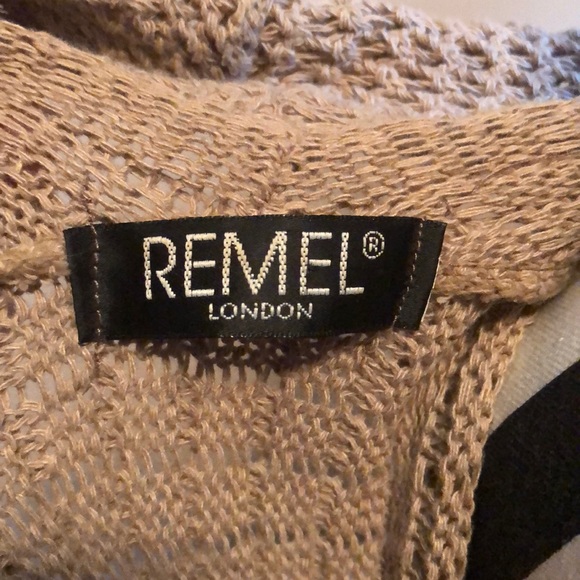 Cardigan - Picture 3 of 3